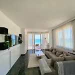 Διαμέρισμα Luxury Penthouse With Full Sea View
