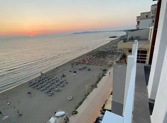 Luxury Penthouse With Full Sea View *
